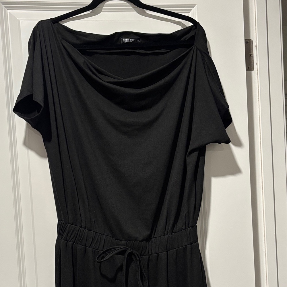 SHEIN Black One Shoulder Dress